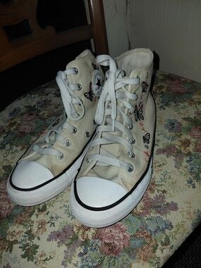 Converse Cream High-Top Sneakers with Butterfly Embroidery